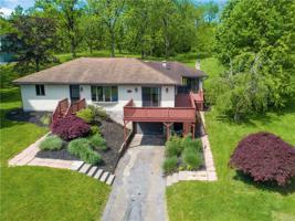 2842 Lower Lake Road
