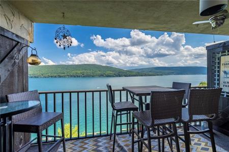 52 Cliffside Drive