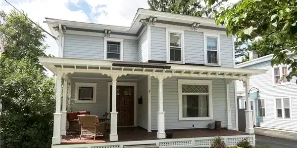 8 Academy Street