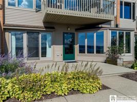 39 Cayuga Circle