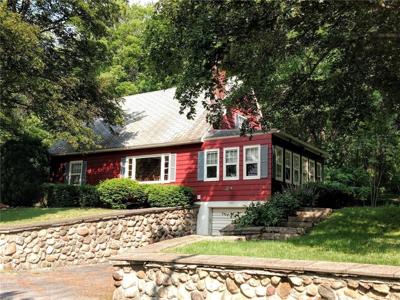 437 E Lake Road