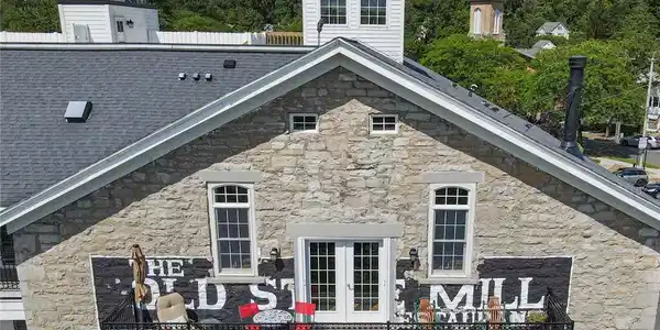 3 Fennell St, Condominium B