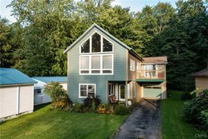 6364 Lakeshore Road S