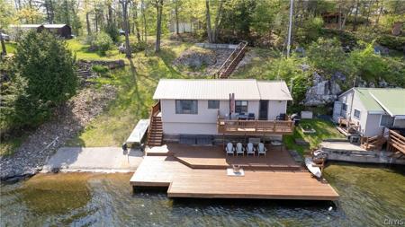 556 West Shore