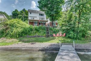 810 E Lake Road