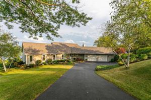 4553 Vista Drive
