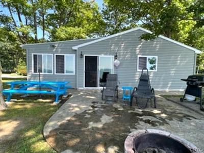 4 S Rainbow Shores Road