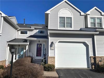17 Leeward Ln