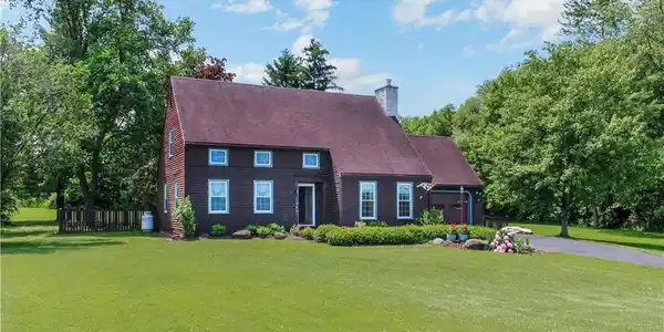 1562 Heifer Road