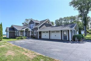7008 Benedict Beach Road