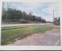 000 Lake Avenue