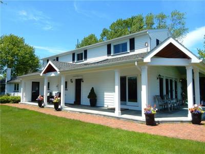 34 Lake Side Boulevard