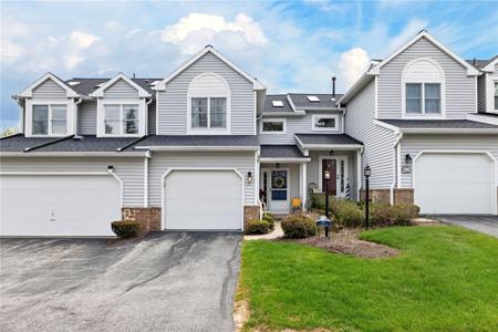 15 Leeward Lane