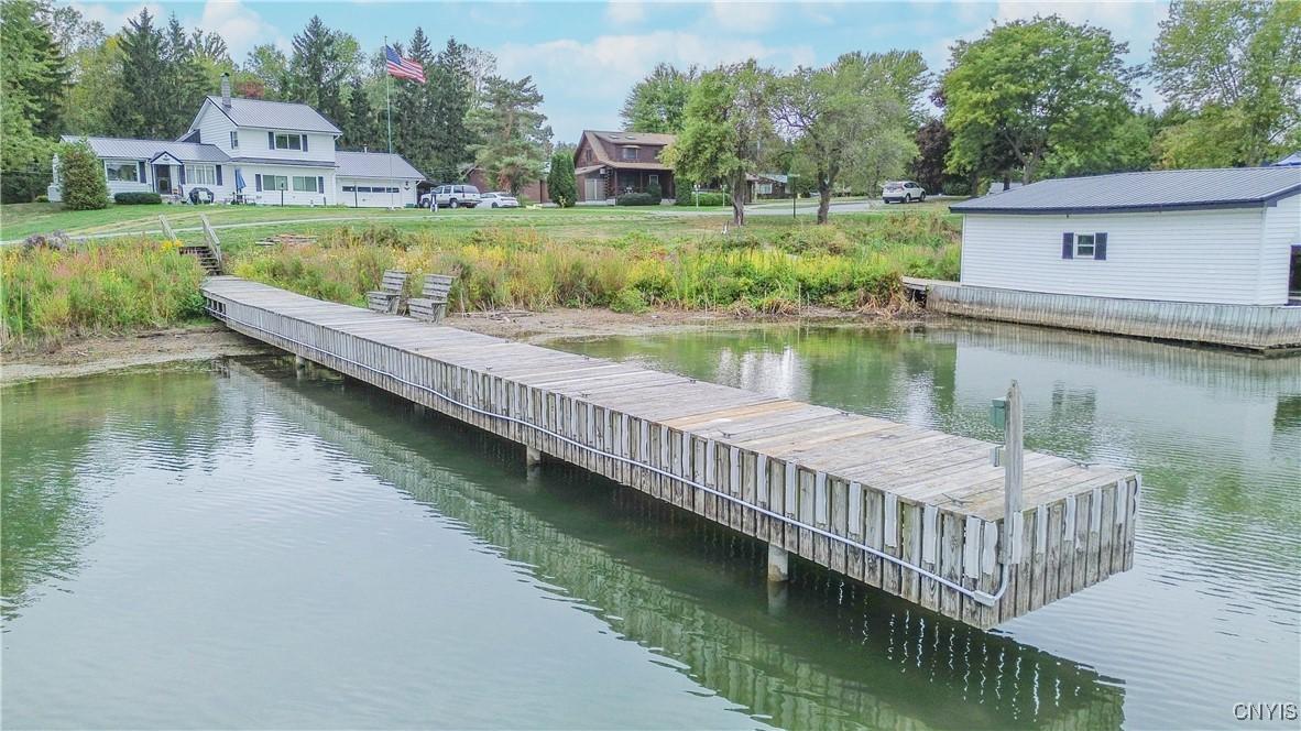 Image 2: dock