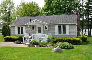 8335 Graves Point Rd