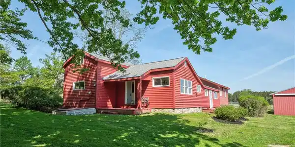 5813 Mack Road