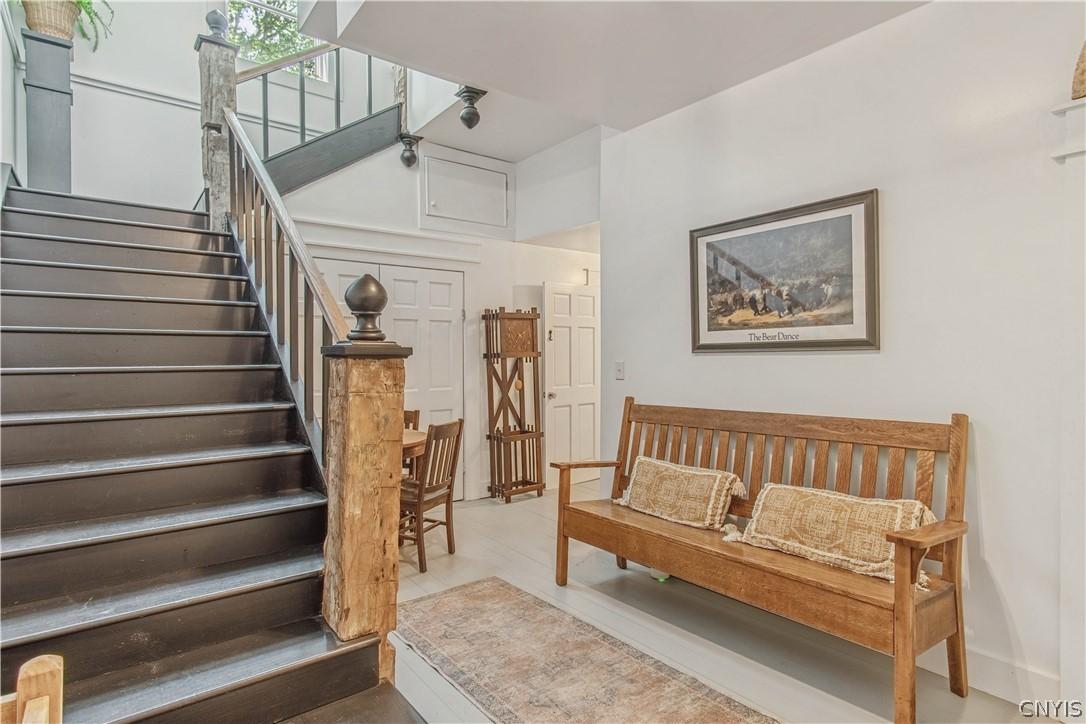 Image 4: 1st Floor Staircase Entry to 2nd Floor Residence