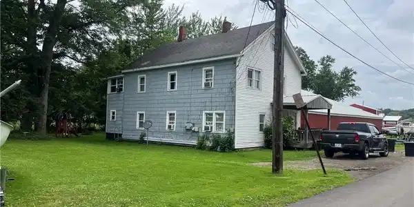 7-9 Venice Avenue