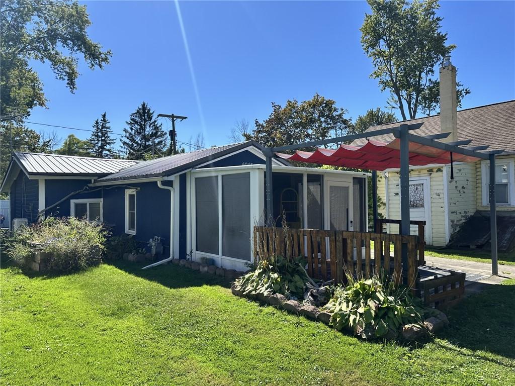Image 1: Cute cottage waiting for you!