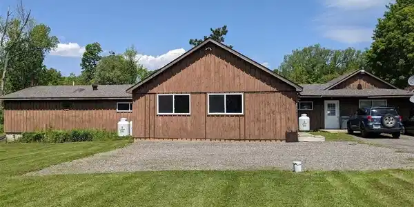 5387 Hill Road