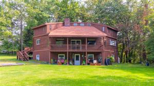 40 Lake Shore Road