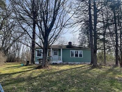 899 Cayuga Heights Road