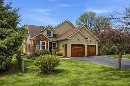 466 Lake Shore Drive