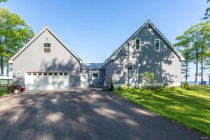 8 S Rainbow Shores Road