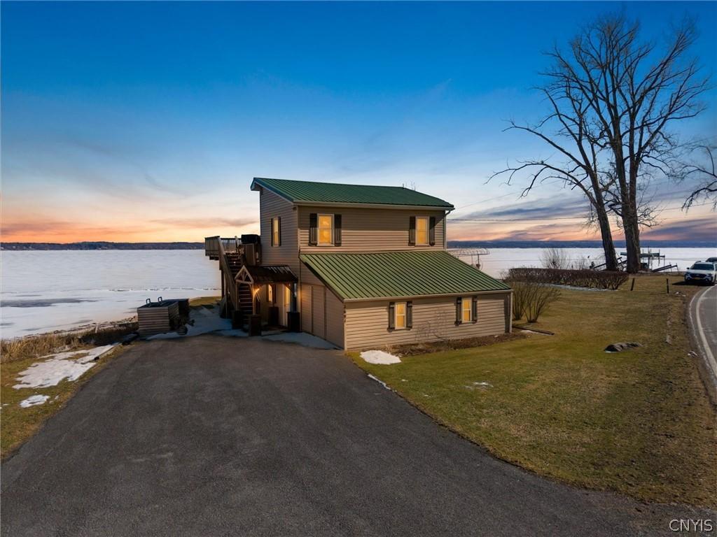 Image 1: Welcome to 2887 Lower Lake Rd. Seneca Falls