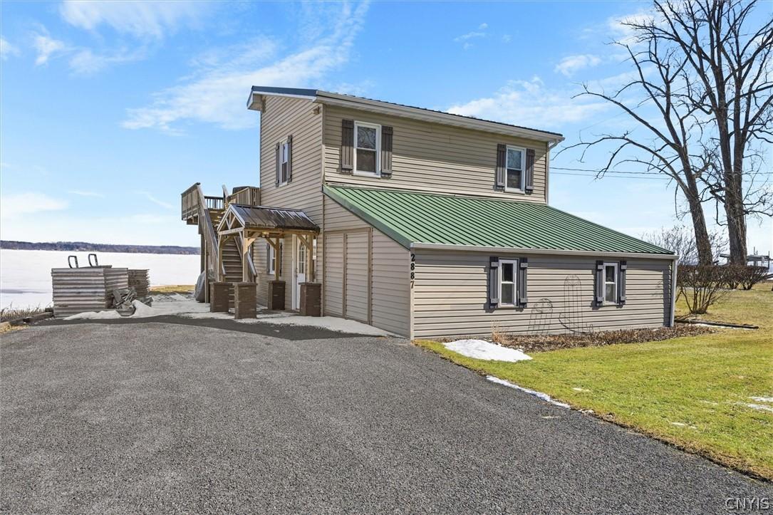 Image 2: Extra large paved parking area