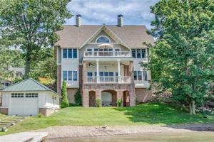 574 E Lake Road