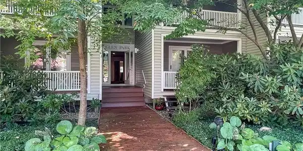 4-8 Morris Avenue