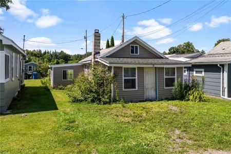 5025 Lake #30 Road