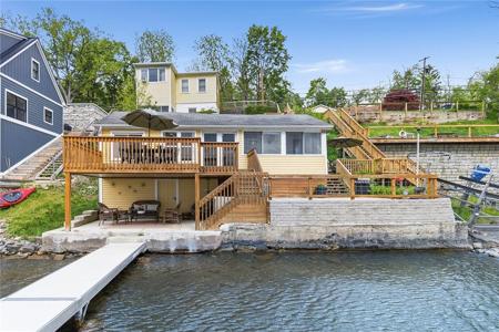 2225 W Lake Road