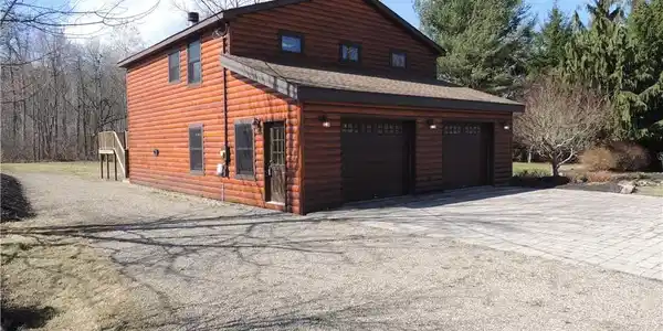 5109 W Lake Road
