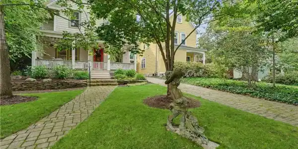 58 Palestine Avenue