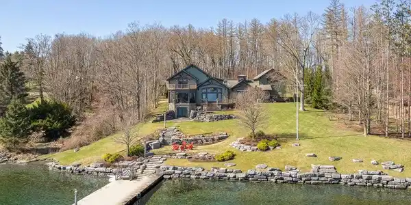 1760 Tamarack