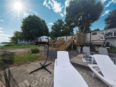 7945 Lake Road