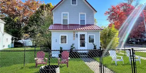 89 Jackson Avenue