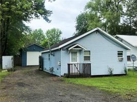9425 Woods Road