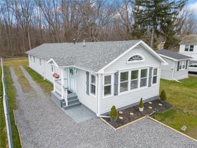 7076 Lakeshore Road