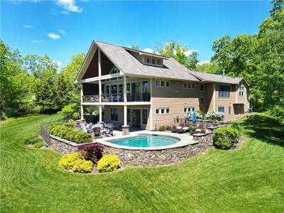 5491 Seneca Point Rd