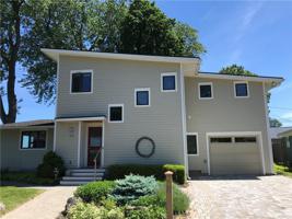 403 Lake Front