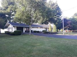 10201 Roberts Lane