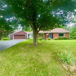 83 BOWEN Road