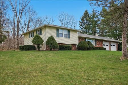 6 Hillcrest Drive