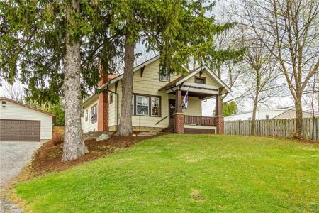 600 W Lake Drive