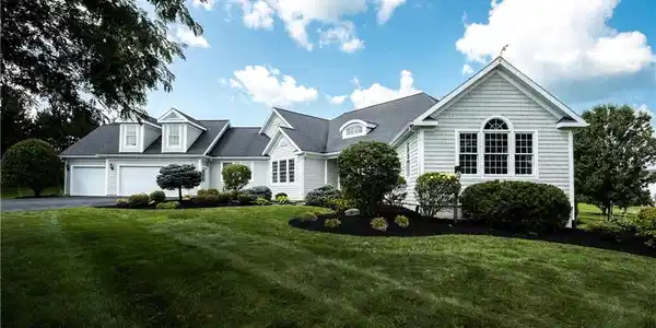 3 Prentiss Drive