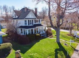 80 Ontario Boulevard