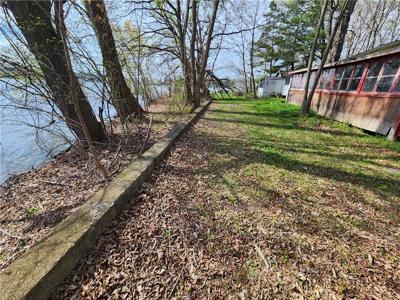 4653 Wadsworth Cove